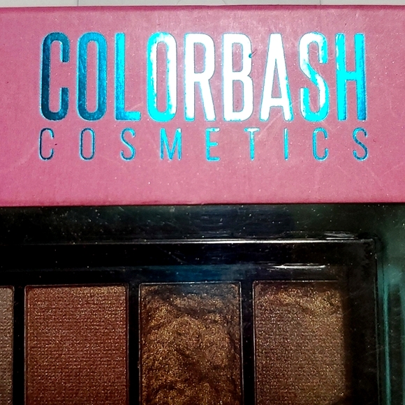 Color Bash Cosmetics Combo Full Sides - Picture 7 of 9